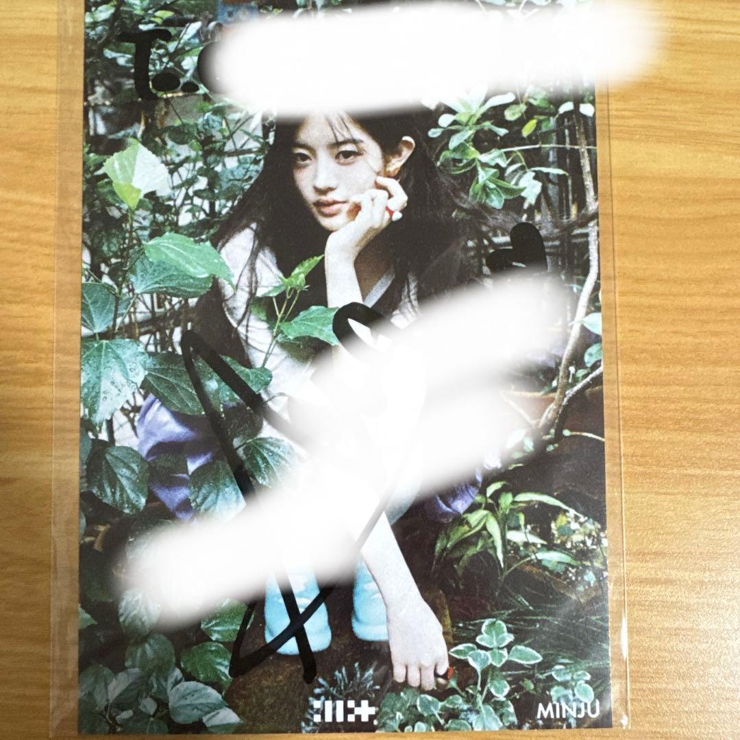 illitミンジュ 直筆サインビジュアルカード トレカ