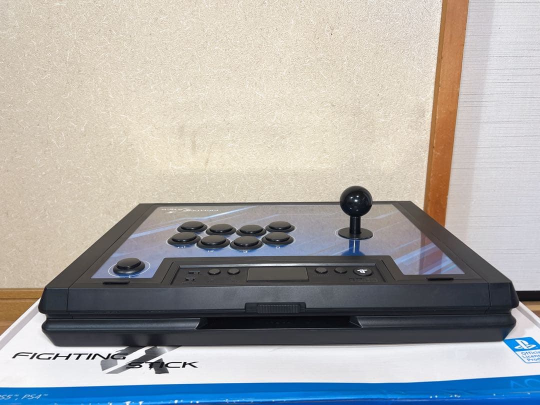 PS5、PS4 PC 用の HORI ファイティングスティック α (アルファ)