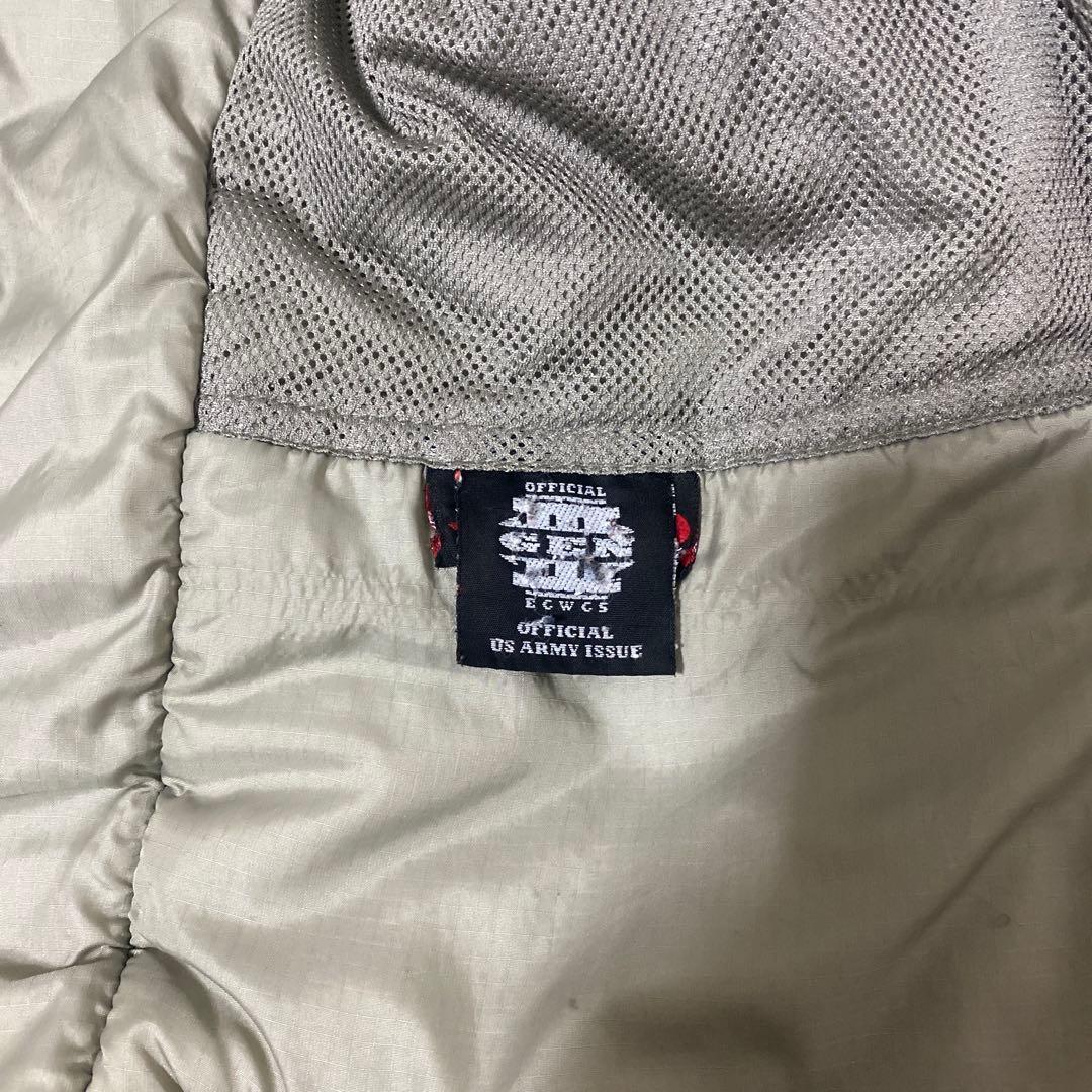 米軍　ECWCS LEVEL7 gen3 US 実物　M-R