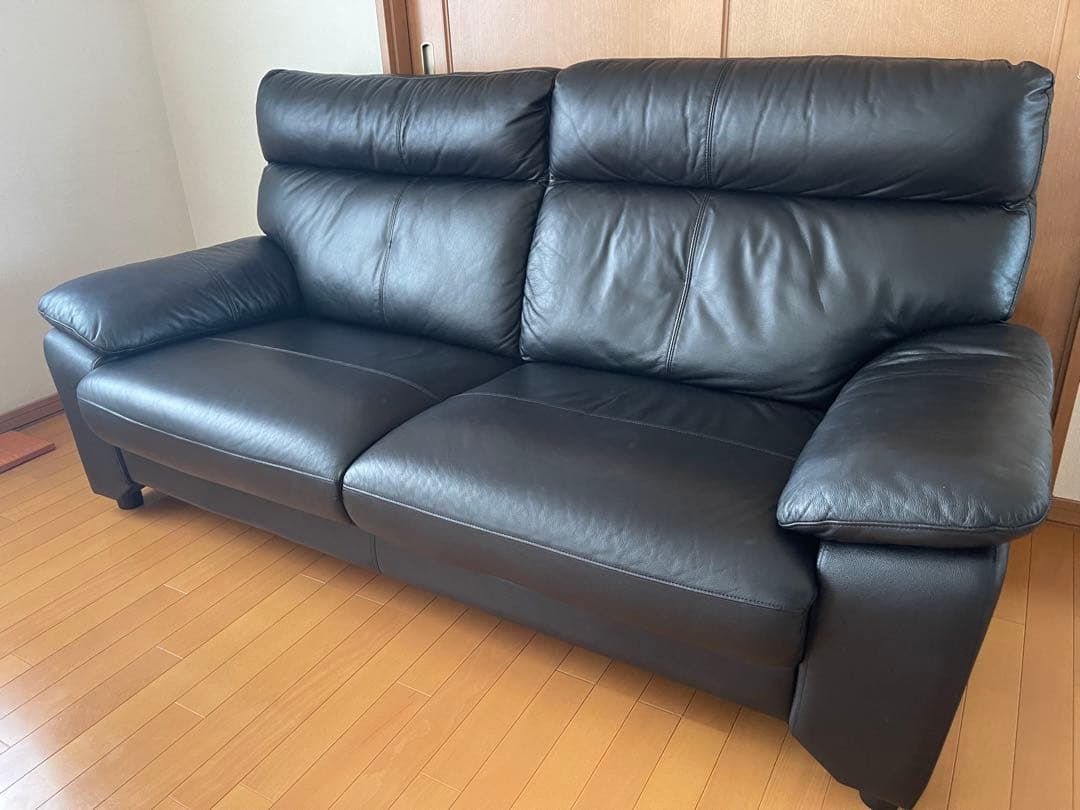 【ぬ様の専用】ニトリ 黒 3人掛けソファ ルーチェ 商品コード：1145086