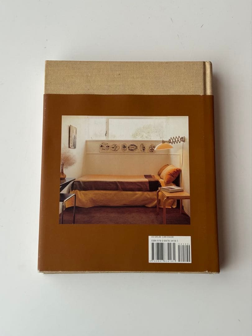 洋書 Handcrafted Modern(Leslie Williamson)