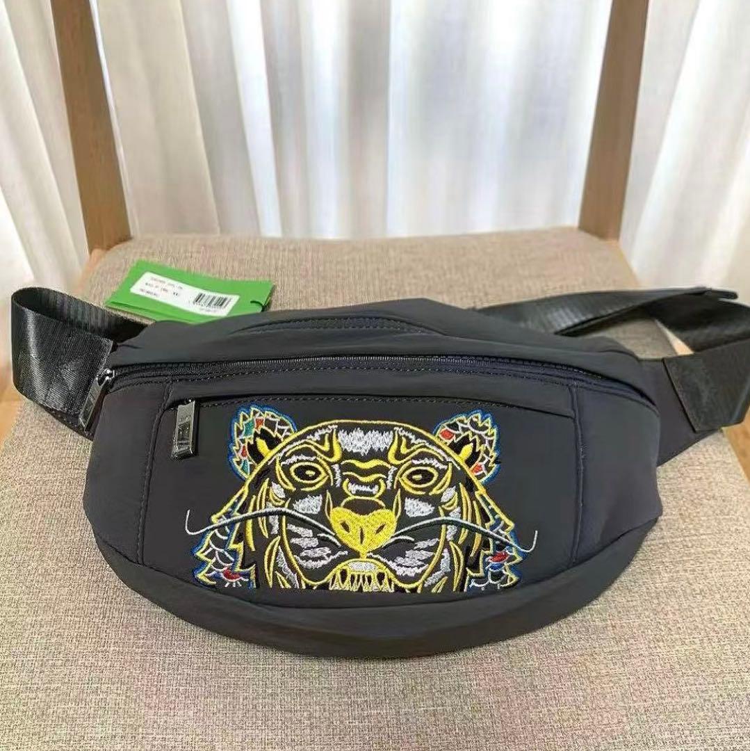 KENZO 虎の刺繍なグレーのナイロンショルダーバッグ