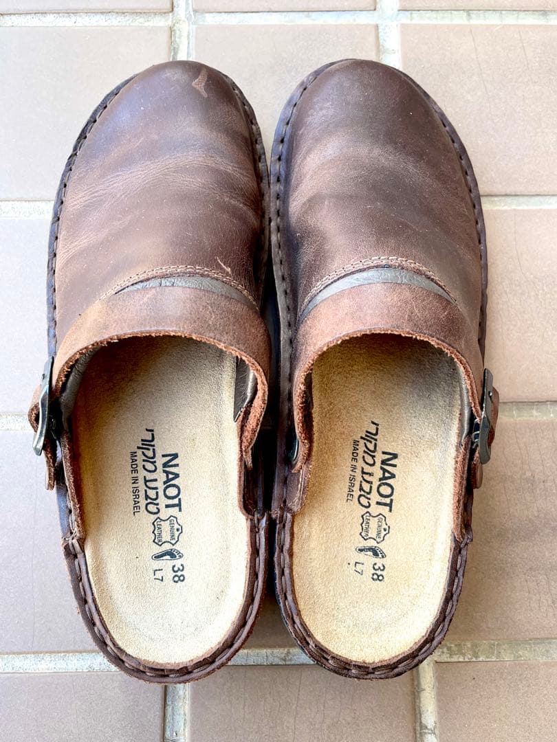 NAOT アイリス・ブラウン サボ・サイズ38