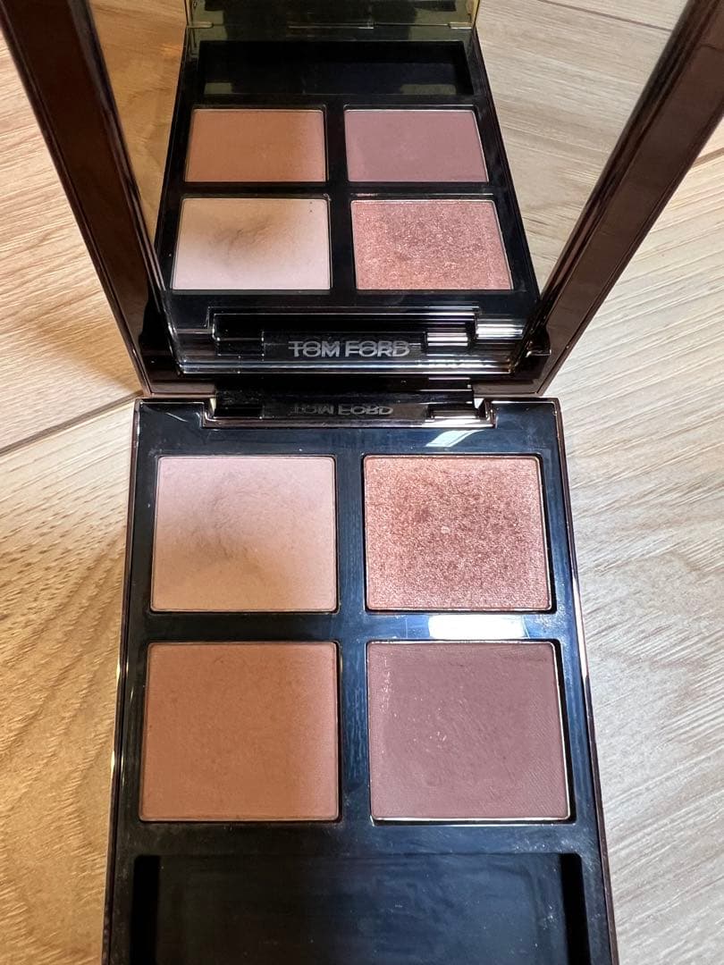 トムフォード ビューティ アイカラー クォード / 31 スール サーブル