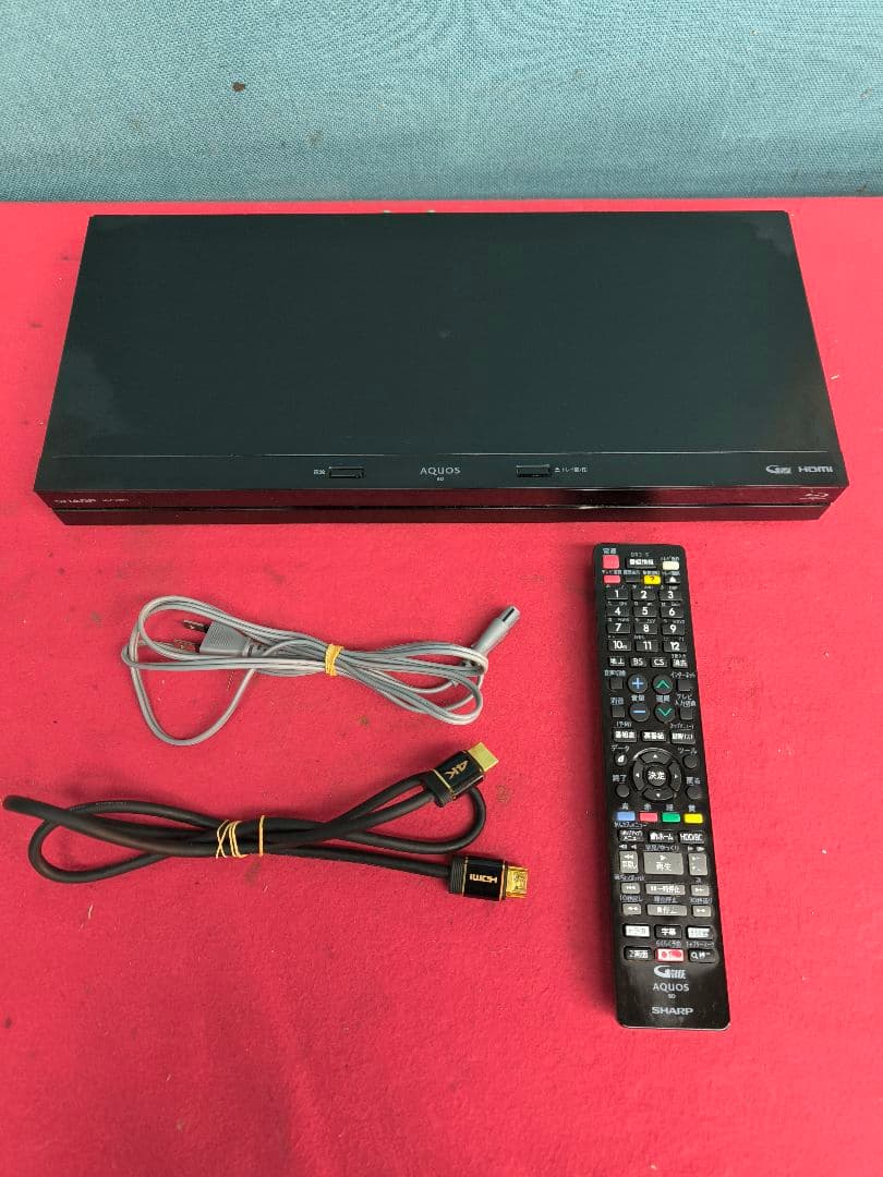 シャープ 1TB 3番組同時録画　ブルーレイレコーダー 2B-C10BT1