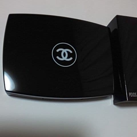 CHANEL シャネル レ ヌフ オンブル エディシオン N°2-カンテサンス