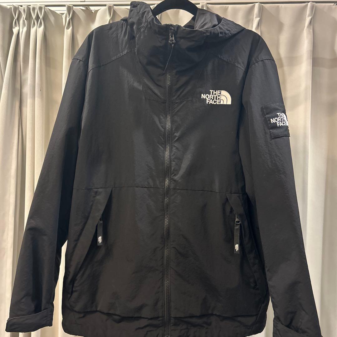 《美品》ノースフェイス ナイロンジャケットMサイズ