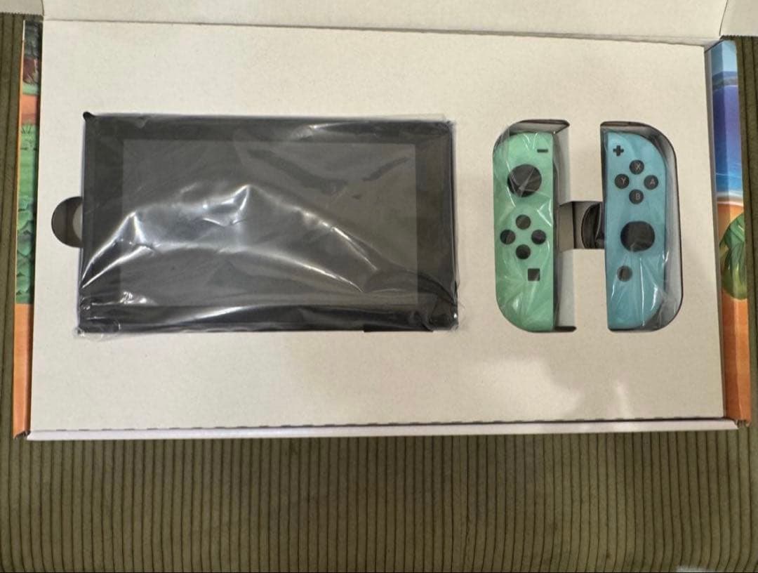 『ほぼ未使用』どうぶつの森デザイン Switch本体