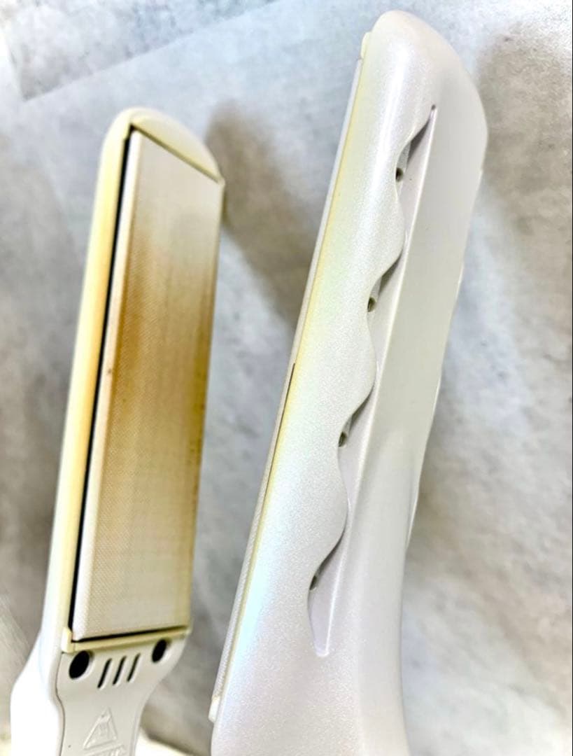 絹女 〜KINUJO〜 ストレートアイロン