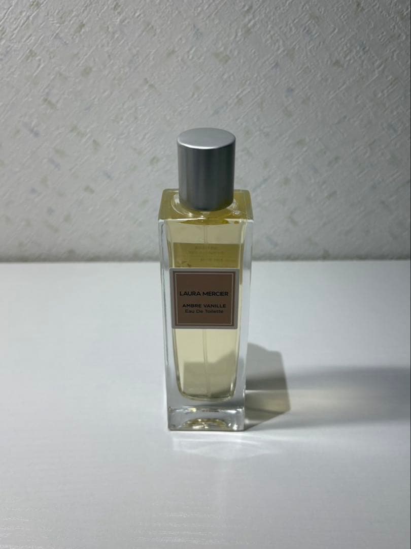 ローラメルシエ アンバーバニラ オードトワレ 50ml 香水