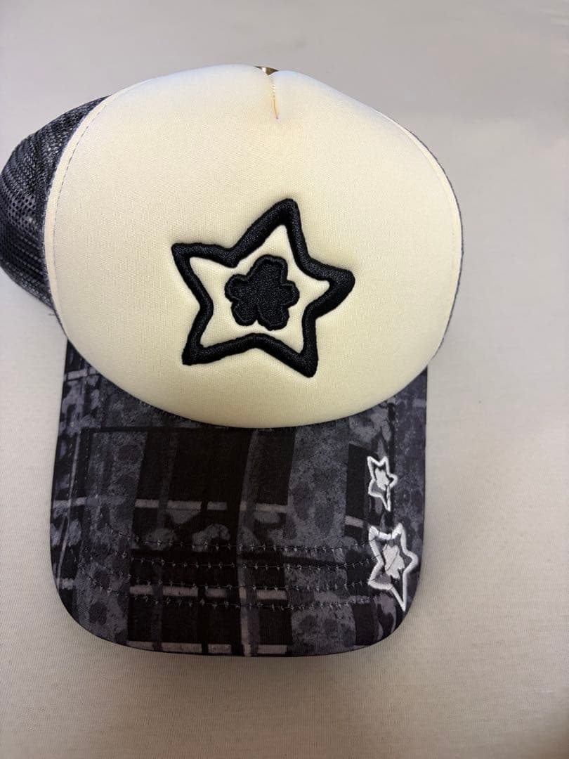 スターチーム　キャップ　ブラックホワイト