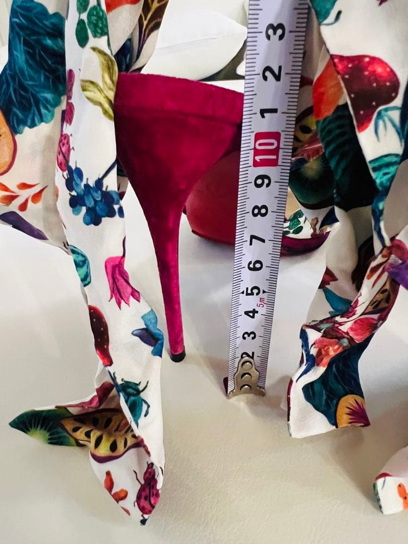 クリスチャンルブタン ヒール 美品