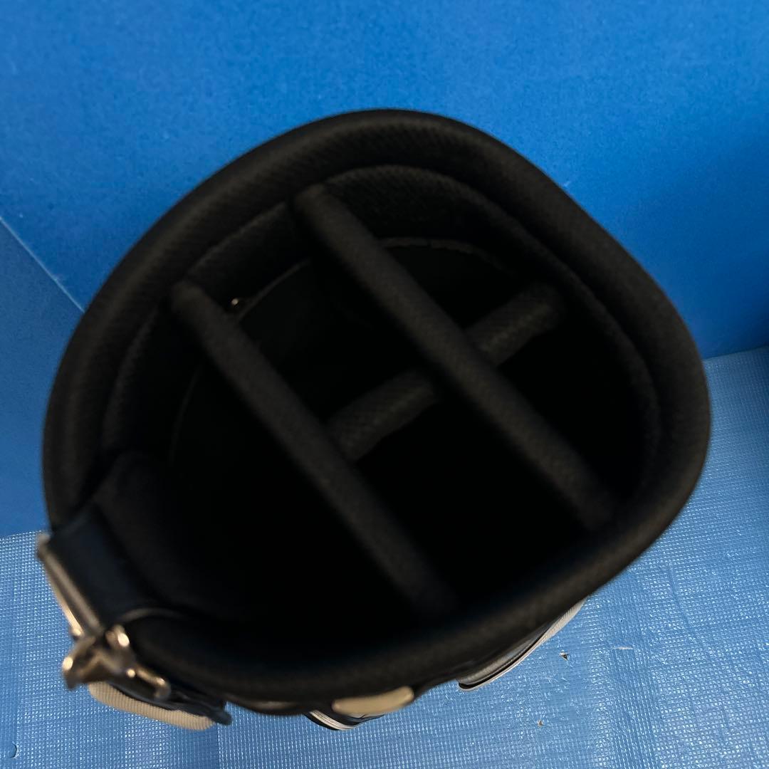 adidas シルバー キャディバッグ