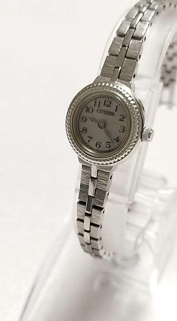 【極美品】シチズン　kiiキー　エコドライブ　シェル文字盤