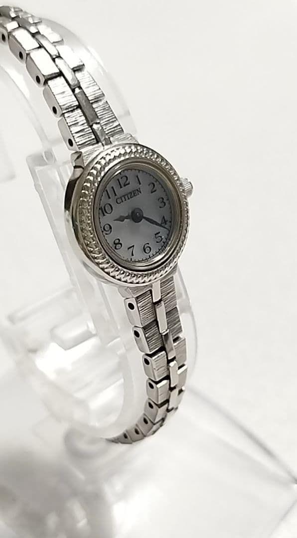 【極美品】シチズン　kiiキー　エコドライブ　シェル文字盤