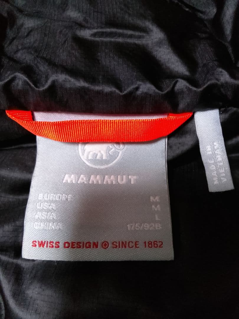 マムート　メロンインフーデッドダウンジャケット