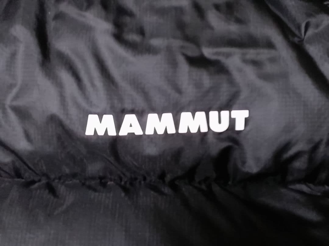 マムート　メロンインフーデッドダウンジャケット