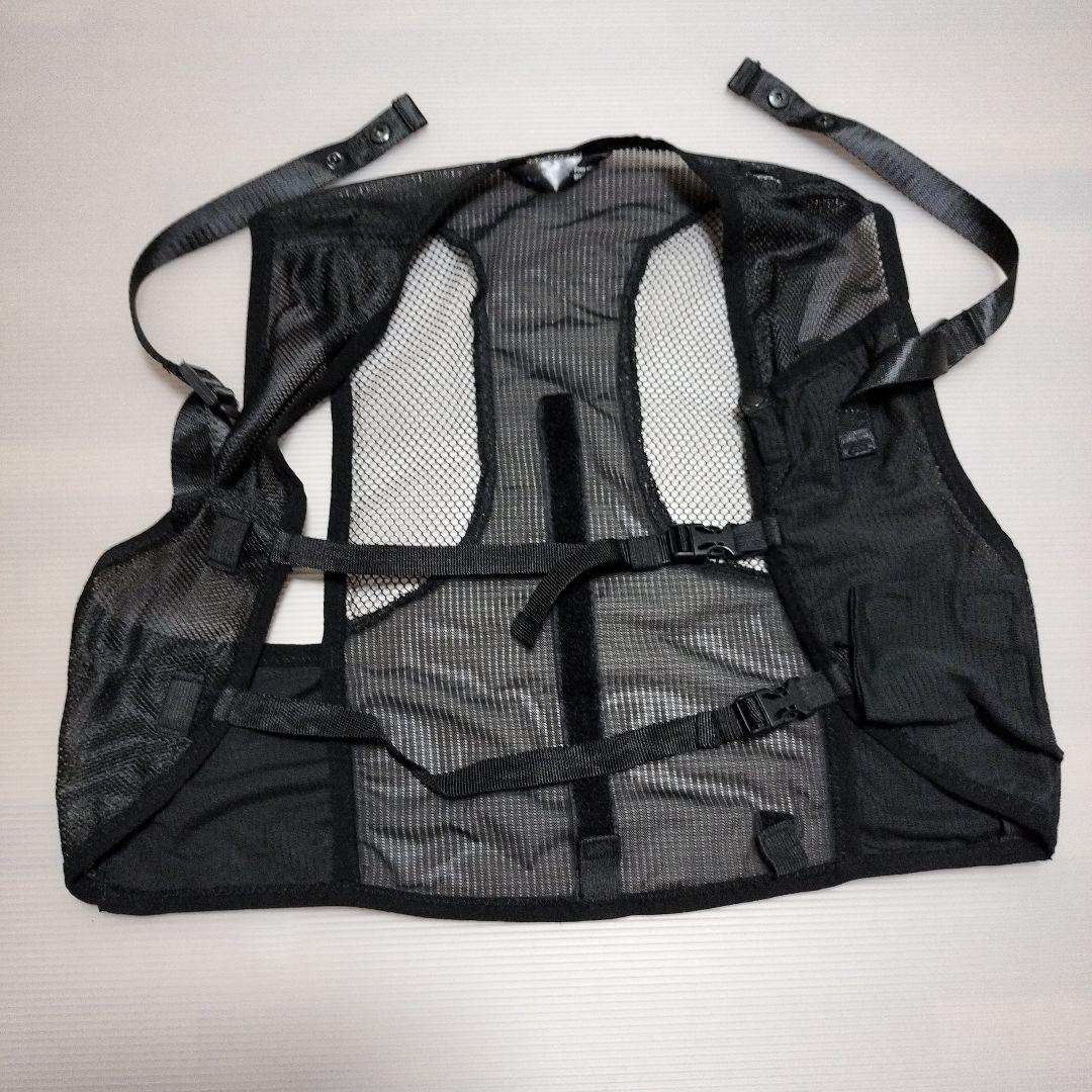 ペルチェ冷暖装置付きベスト