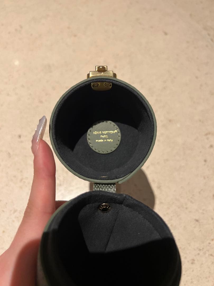 LOUIS VUITTON 香水トラベルケース