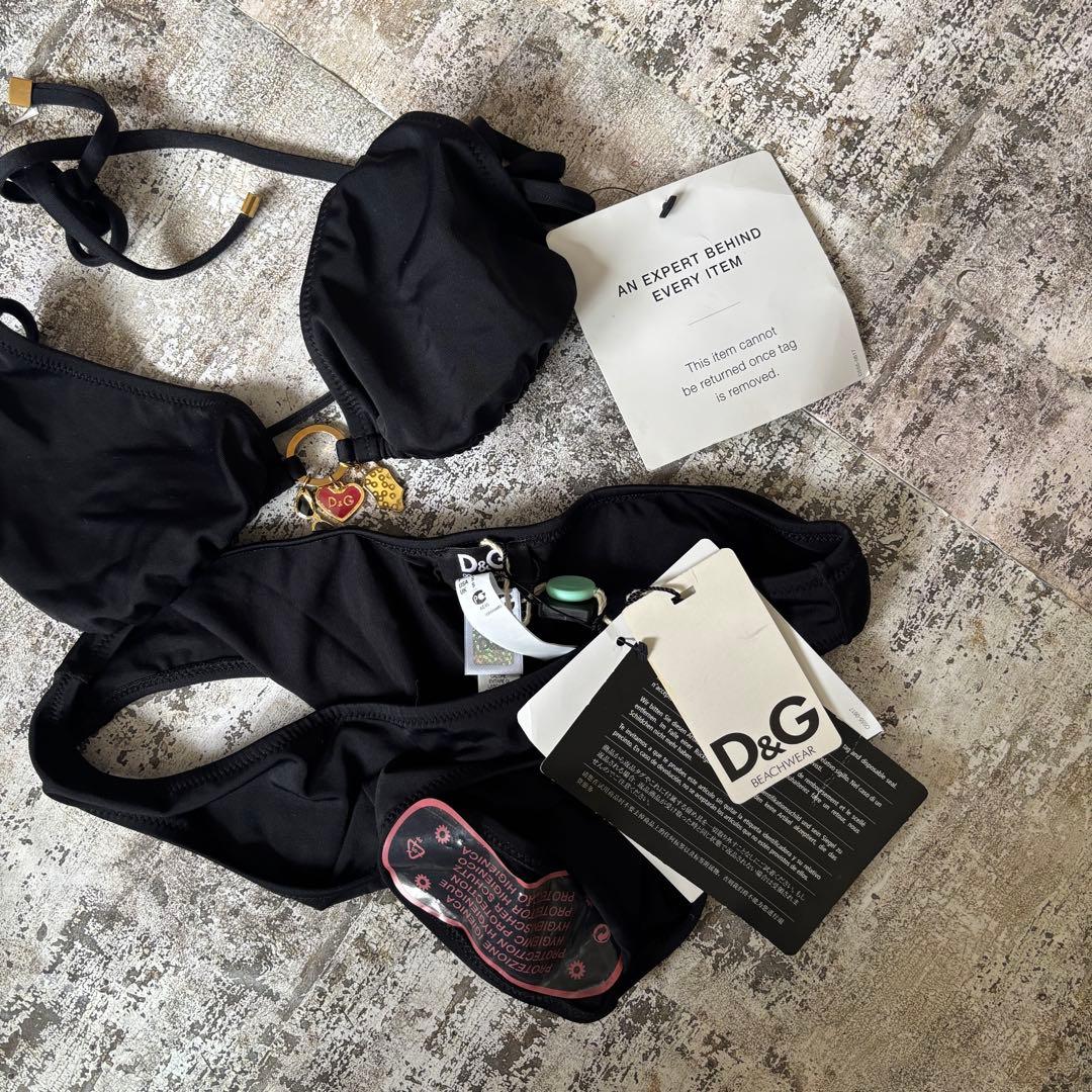 【新品タグ付き】D&G ドルチェ&ガッバーナ チャーム付き ビキニ 水着