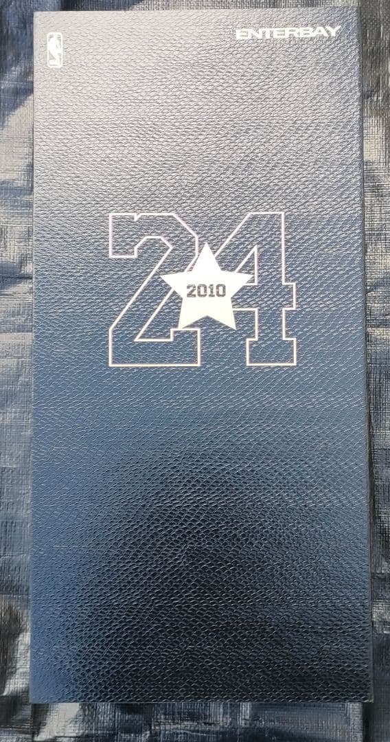 新品未使用　エンターベイ　1/6　コービー・ブライアント