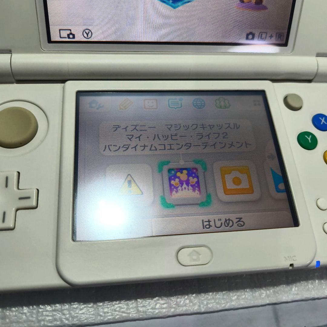 d*7様 完品　動作品　new Nintendo 3DS ディズニー マジックキ