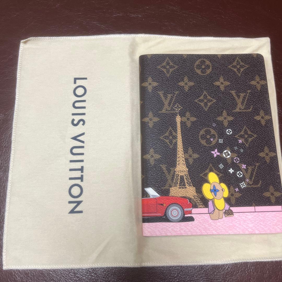 LOUIS VUITTON エッフェル塔ノート