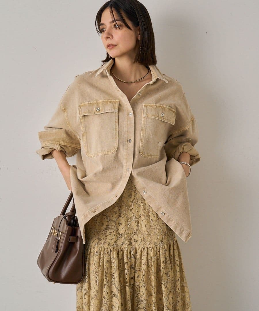 【Loungedress】ダメージデニムシャツ　ベージュ Sサイズ