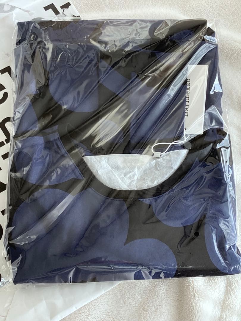 【新品】マリメッコLehtokieloウニッコワンピース Lネイビー×ブラック