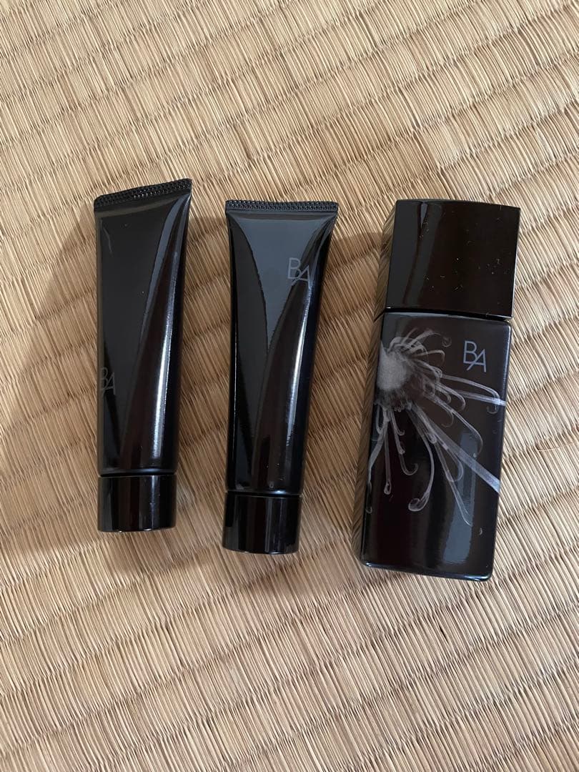 POLA B.Aリキッドファンデーション他