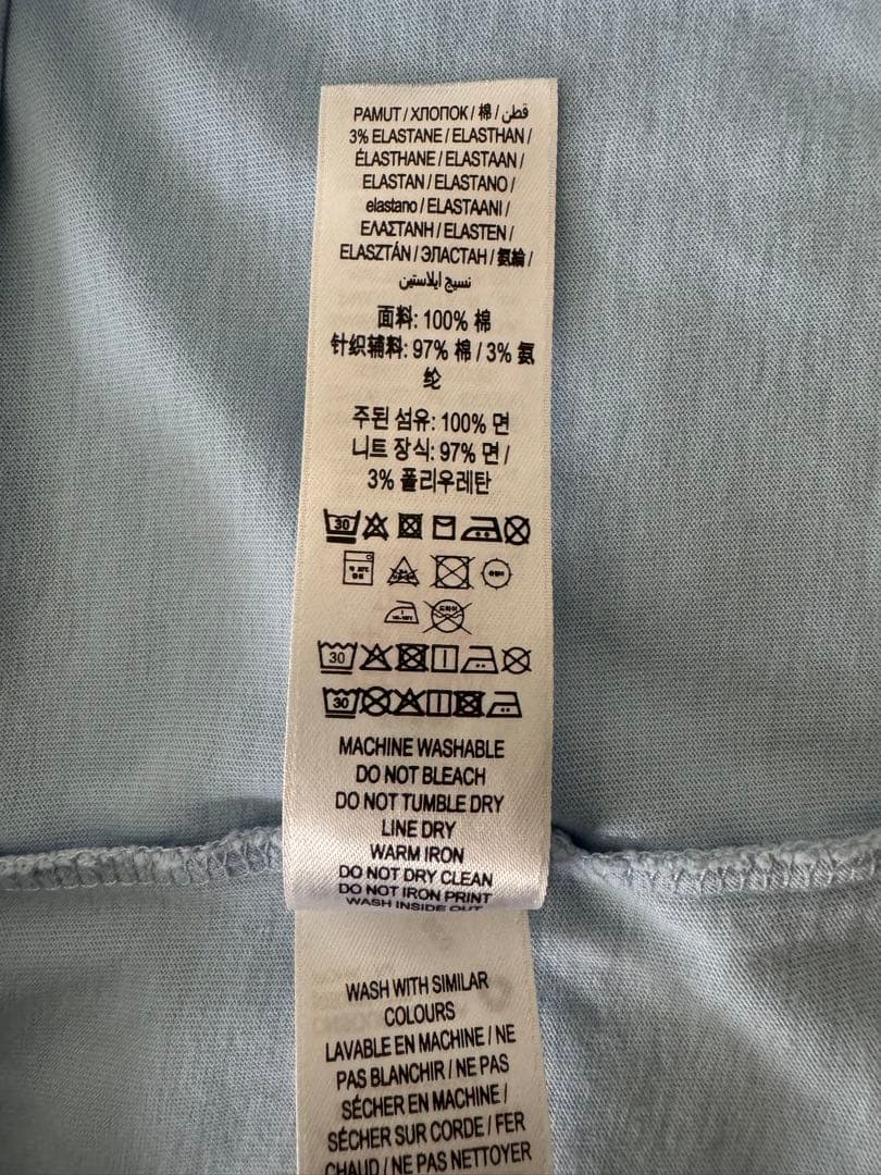 ★美品　バーバリー　Tシャツ　サイズ140