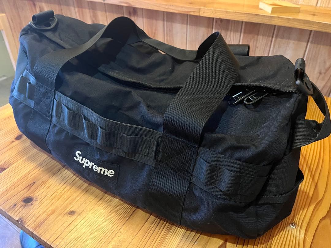 supreme ダッフルバッグ　ボストンバッグ