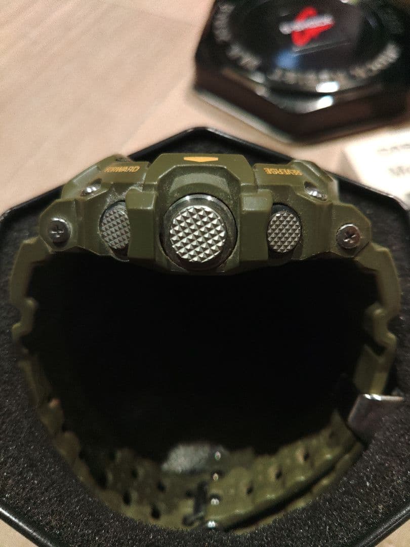 希少！北米逆輸入　G-SHOCK レンジマン GW-9400-3CR 反転液晶