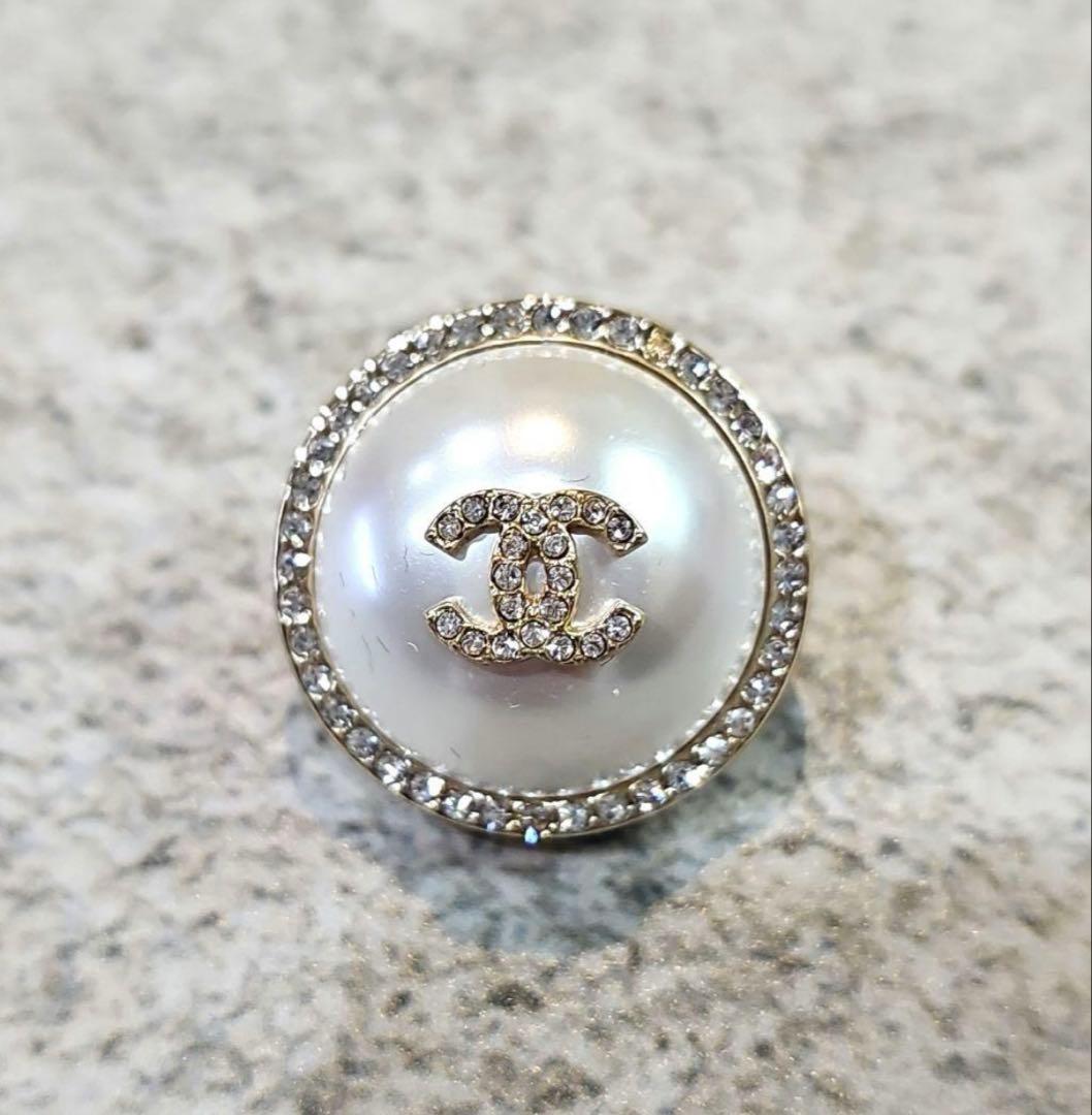 CHANEL 2023/2024ホリデーラッピングチャーム 6個セット