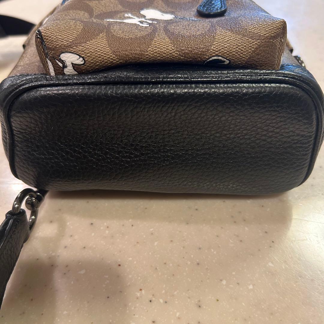 COACH × PEANUTS コーチ スヌーピー コラボ ボディバッグ