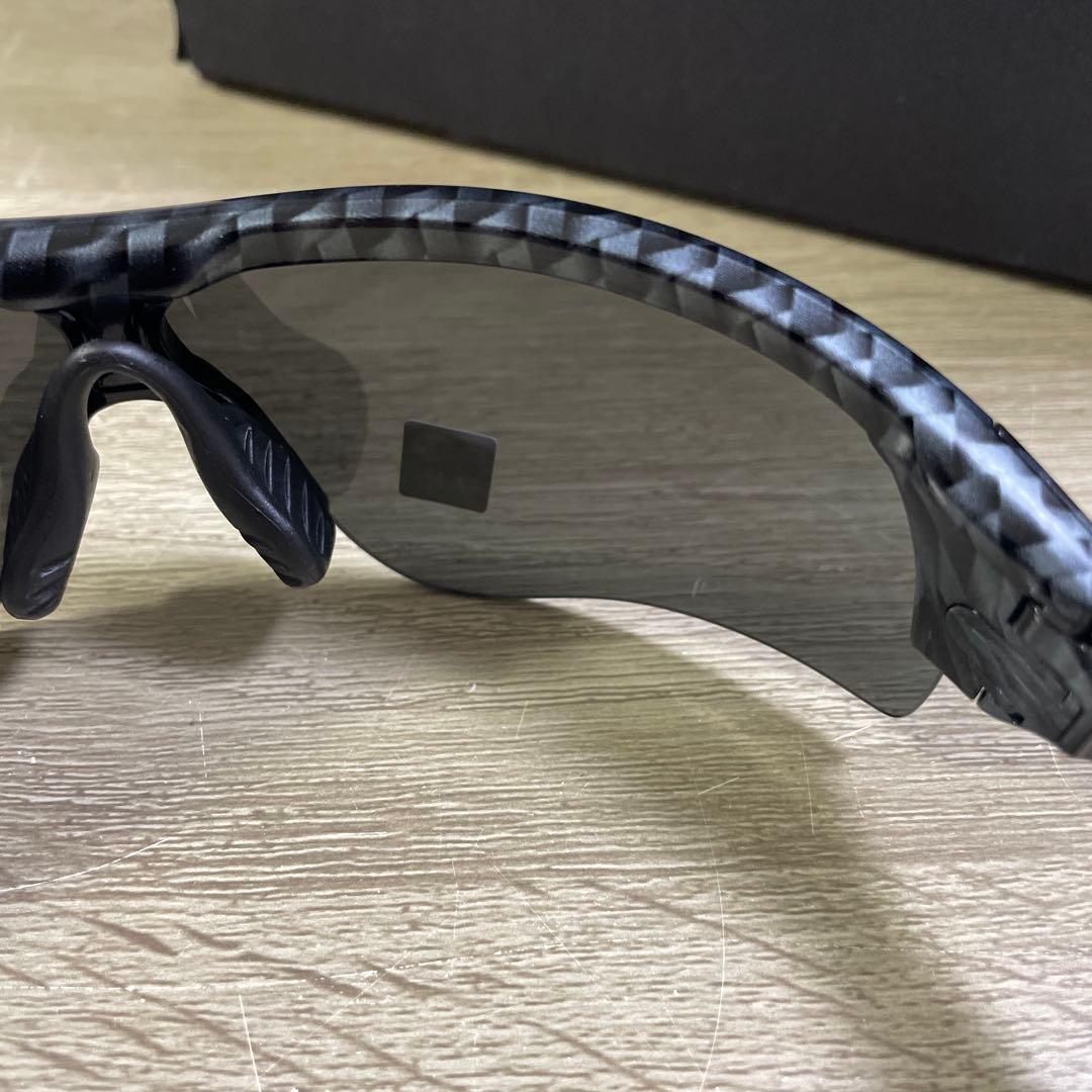 レーダーロックパス　カーボンファイバー　ブラック