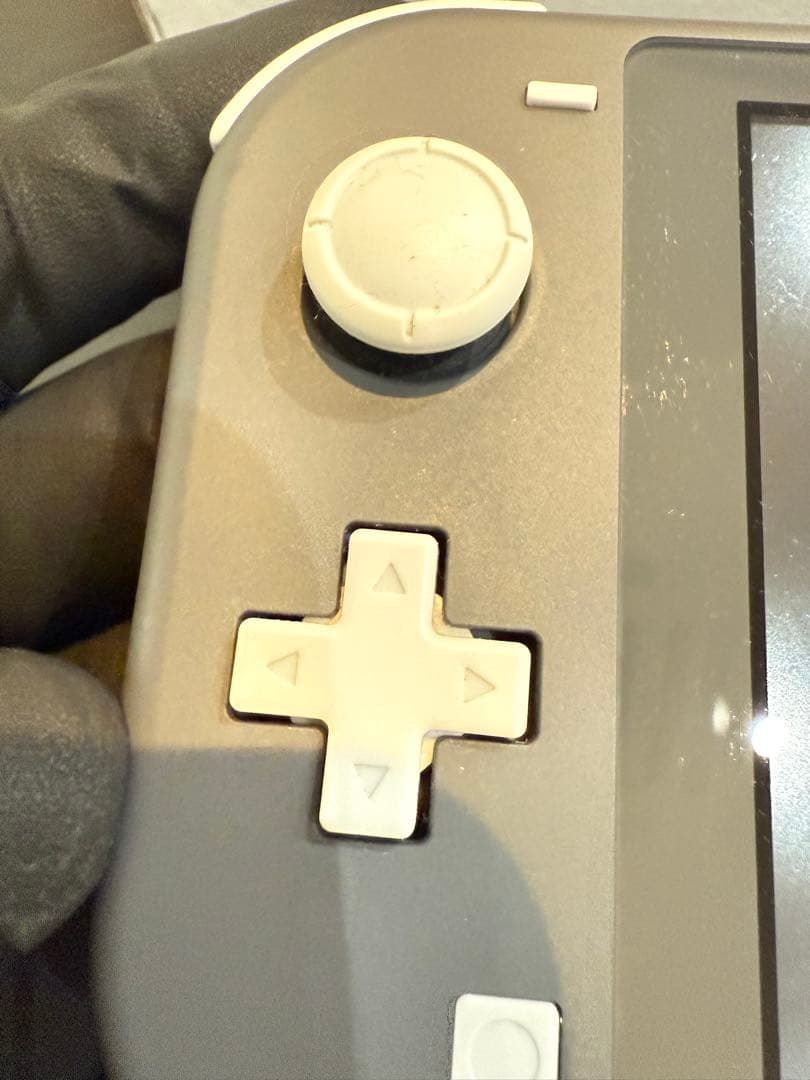 任天堂Nintendo Switchライトグレーカラー