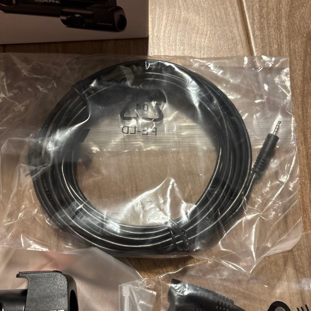 【週末価格】ALPINE DVR-C310R2カメラドライブレコーダーアルパイン