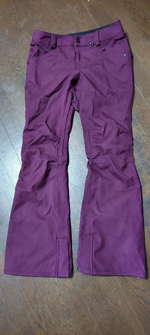 美品　VOLCOM　スノーボードウェア 上下セット