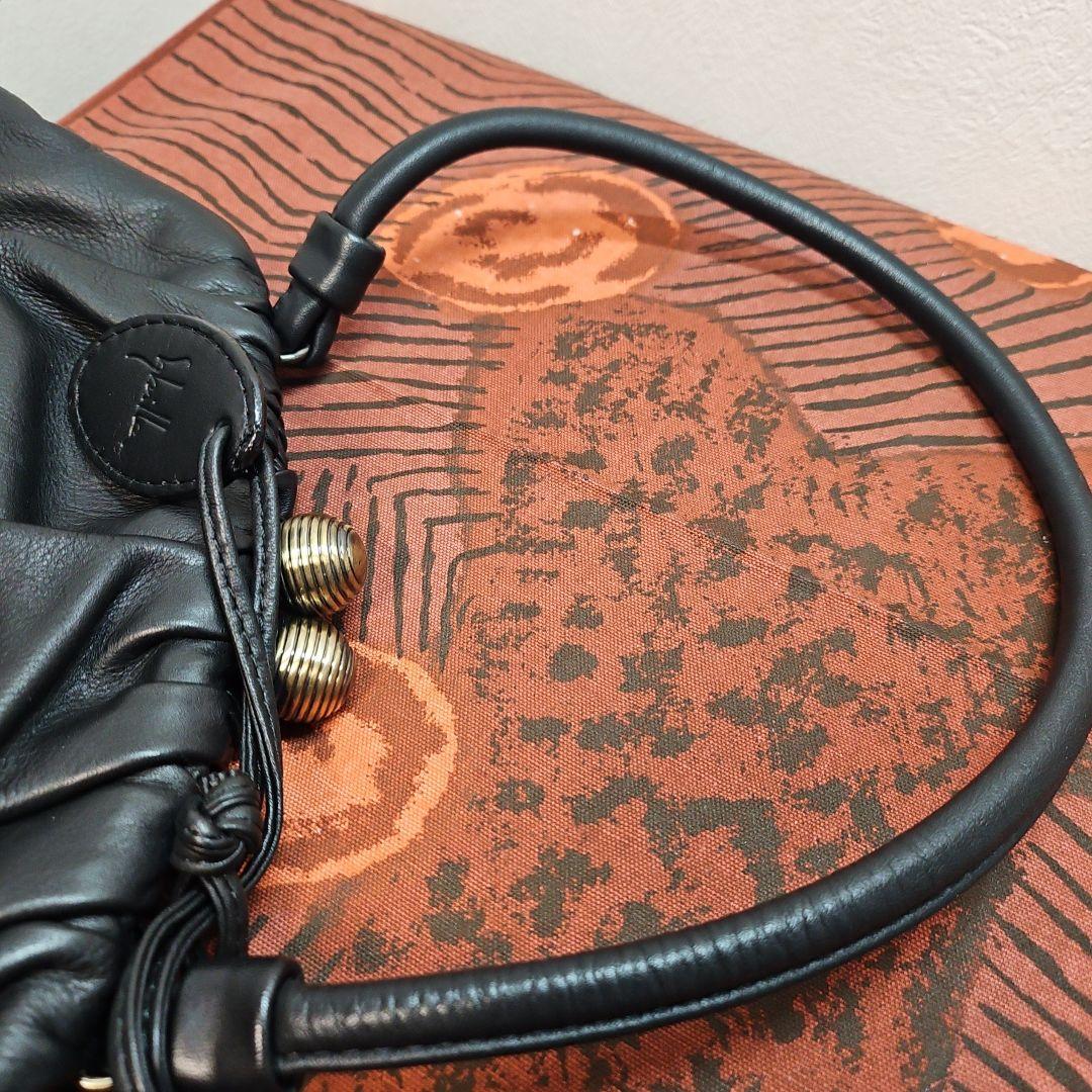 美品 Sybillaシビラ ハンドバッグ ワンショルダー がま口 レザー 黒