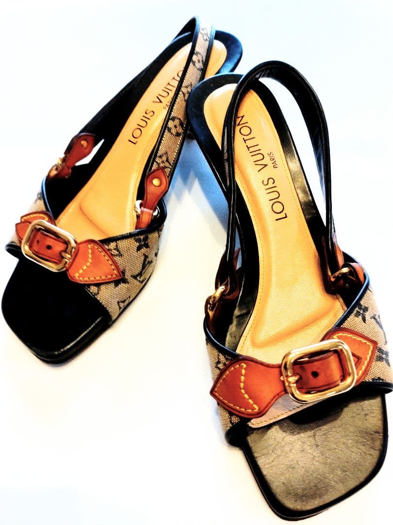 美品箱付きルイヴィトンのサンダル