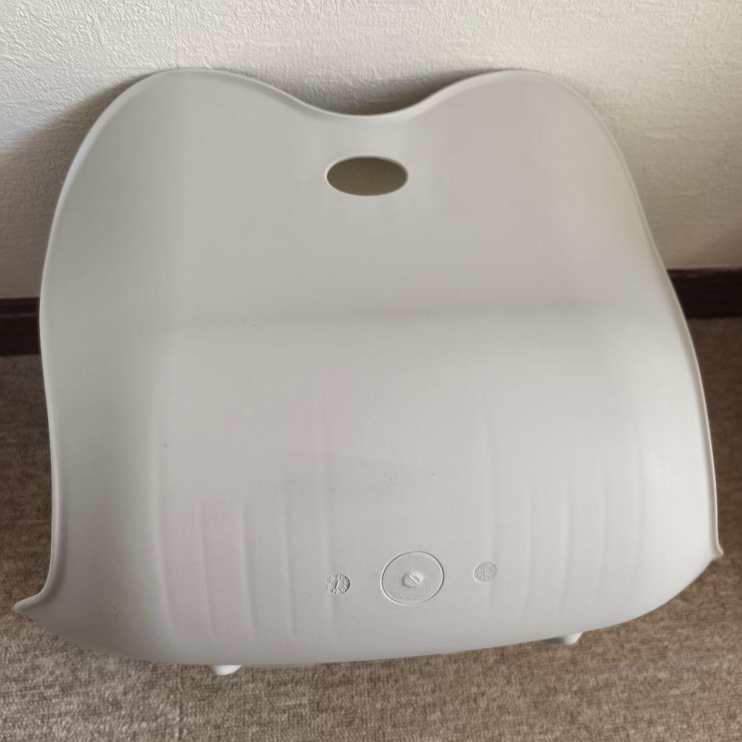 【ニトリ】My Comfy 骨盤・姿勢矯正クッション 2個セット　Lサイズ