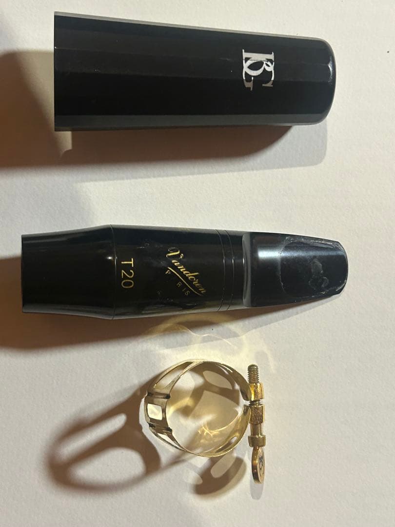 テナーサックスマウスピース　T20 テナーサックスリガチャー　BG キャップ付