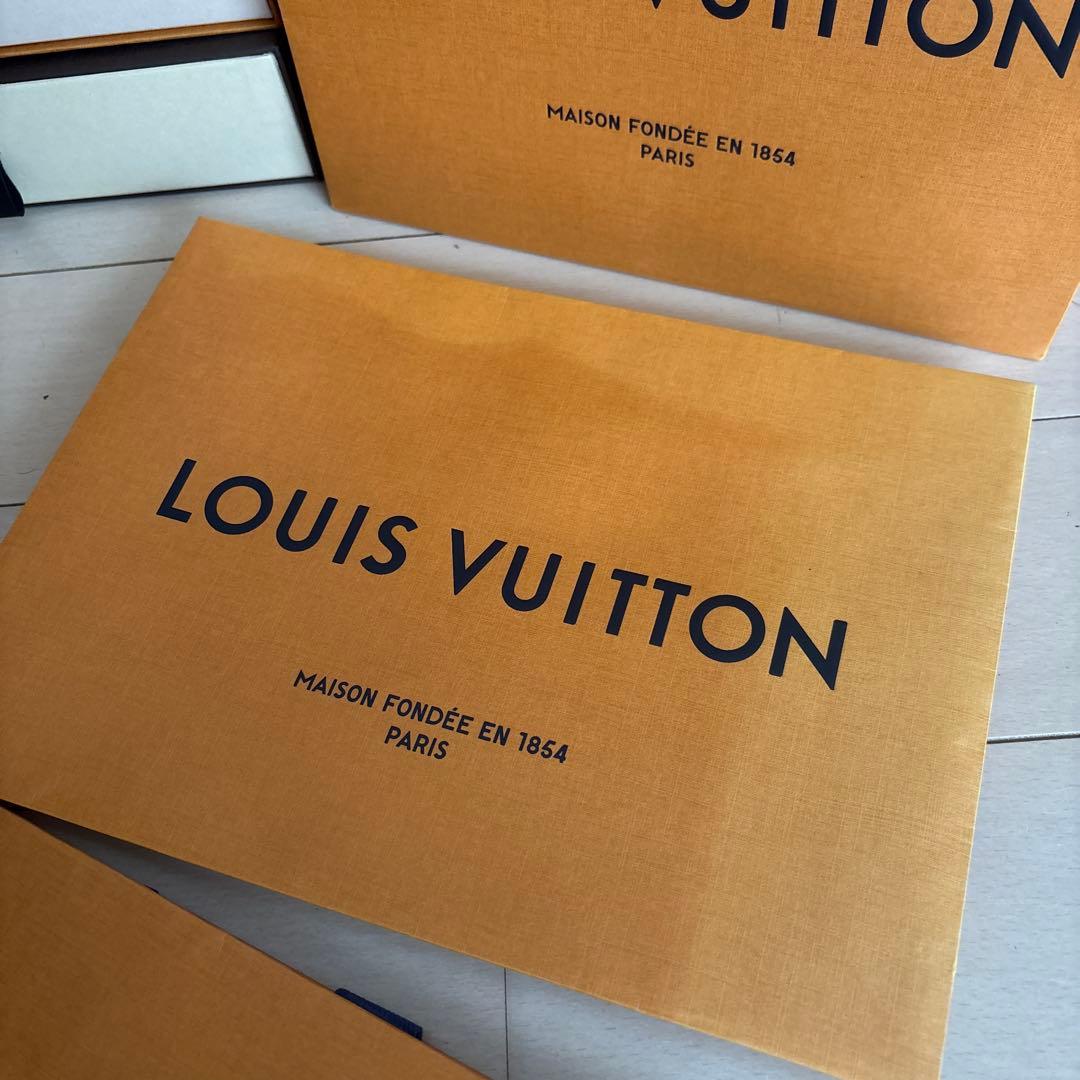 ルイヴィトン ショップ袋、箱まとめ売り