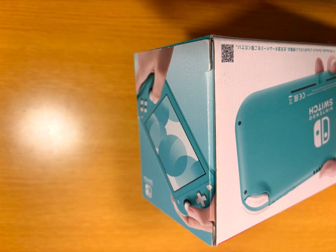 優良品 Nintendo Switch Lite ターコイズ 箱付き