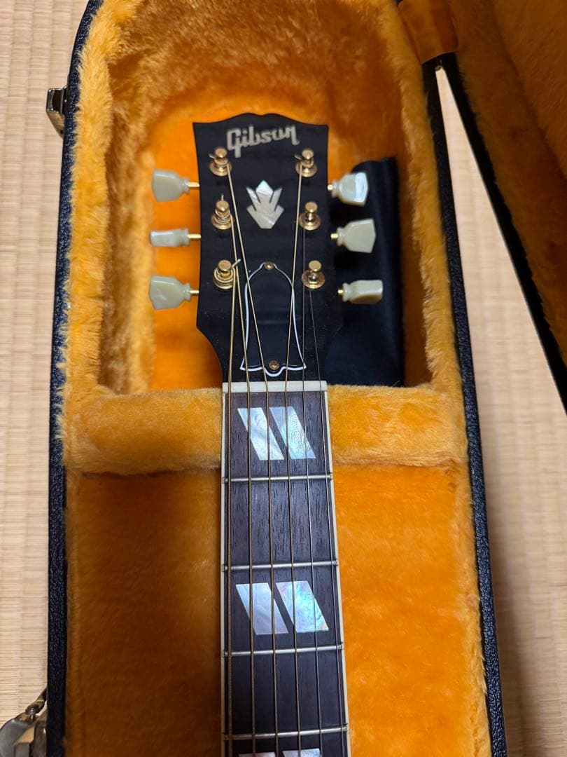 Gibson Hummingbird 2023年
