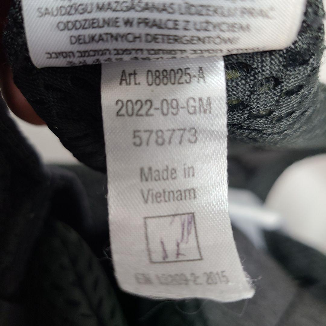 ぼ*ん様 ほぼ新品　ベビービョルン ベビーキャリア HARMONY ブラック　抱