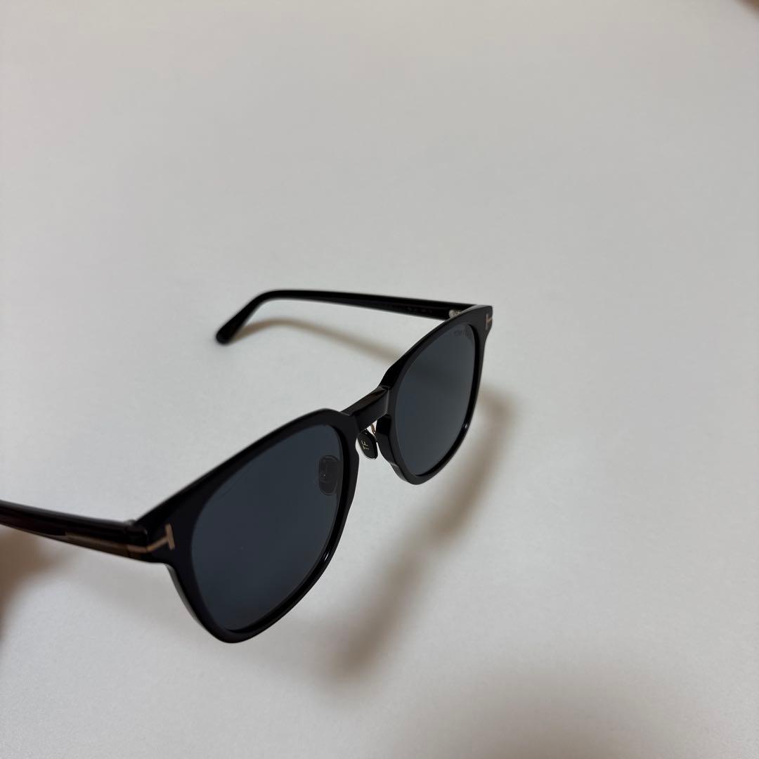 トムフォード　TOM FORD サングラス　FT1051-KW メンズ