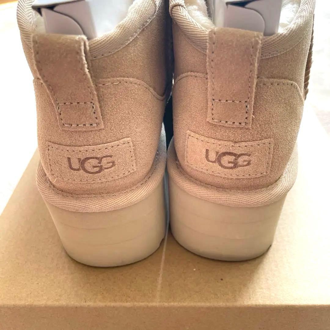 ［正規品］希少カラー UGG クラシック　ウルトラ ミニ プラットフォーム　23