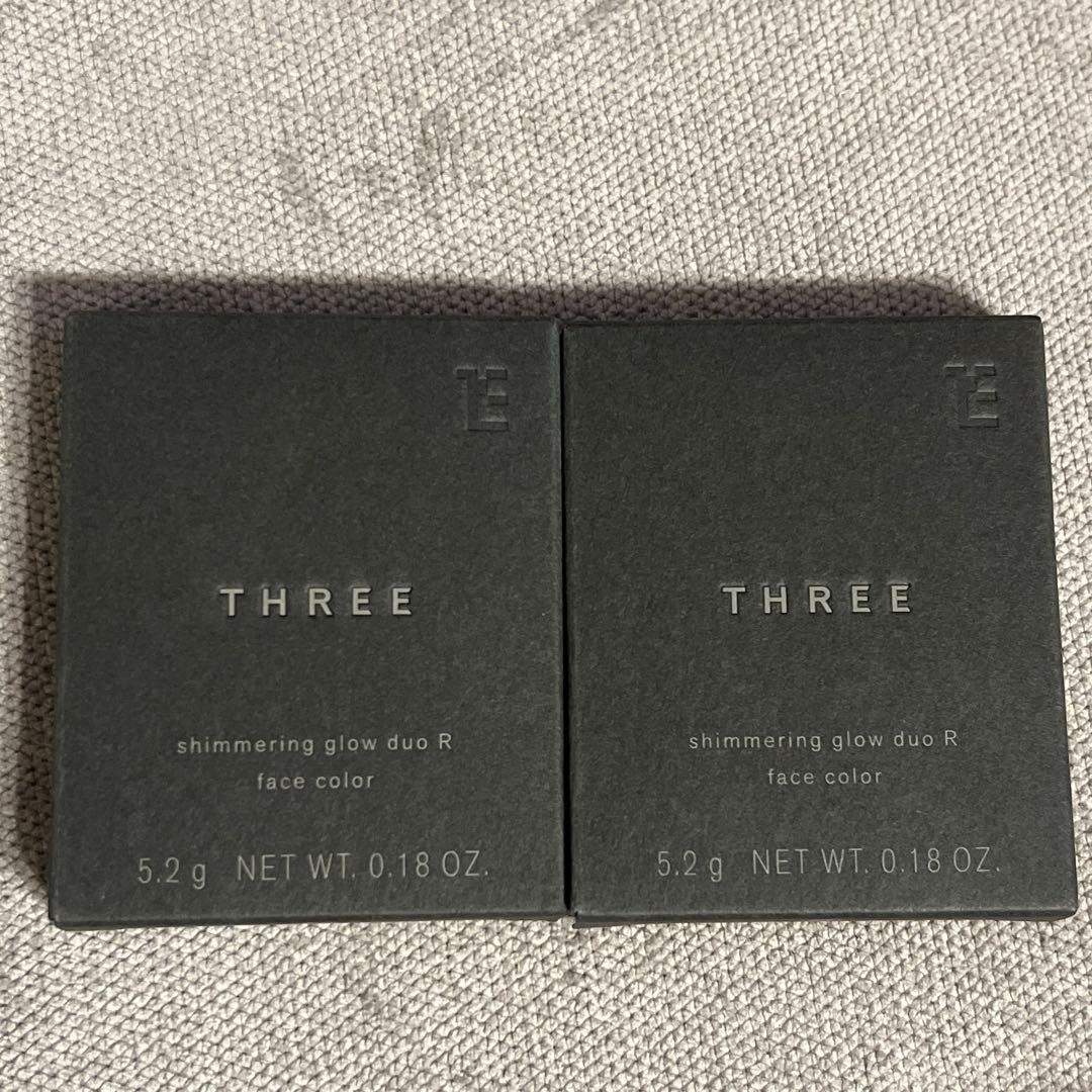 リニューアル品♡新品THREE　スリー　シマリンググローデュオ R 01 R02